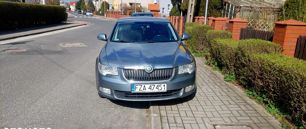 Skoda Superb cena 24500 przebieg: 280000, rok produkcji 2009 z Żary małe 37